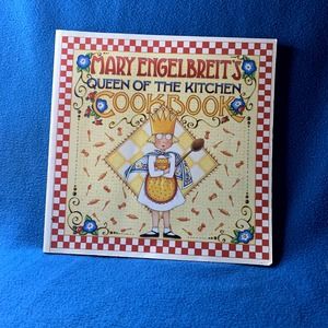 Mary Engelbreit's Queen of the Kitchen 144 pages, fun recipes printed in Italy